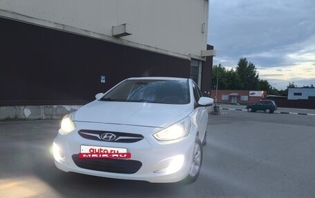 Hyundai Solaris II рестайлинг, 2013 год, 585 000 рублей, 7 фотография