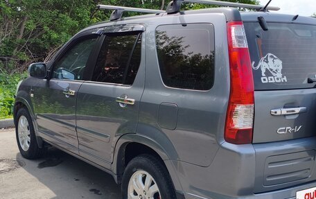 Honda CR-V II рестайлинг, 2005 год, 950 000 рублей, 2 фотография