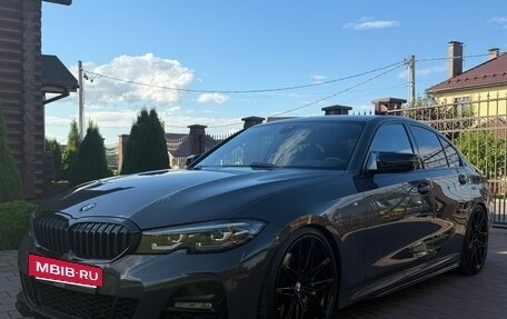BMW 3 серия, 2019 год, 4 500 000 рублей, 3 фотография