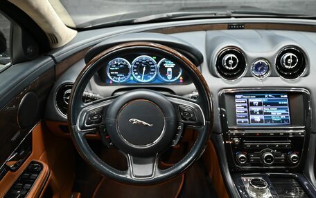 Jaguar XJ IV (X351), 2013 год, 1 465 000 рублей, 7 фотография