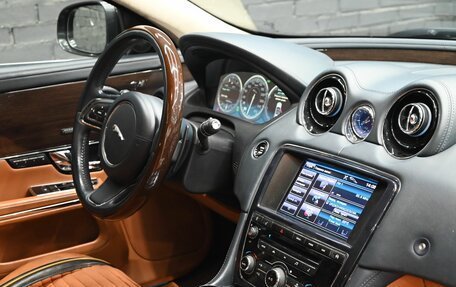 Jaguar XJ IV (X351), 2013 год, 1 465 000 рублей, 17 фотография