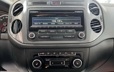 Volkswagen Tiguan I, 2011 год, 1 195 000 рублей, 20 фотография