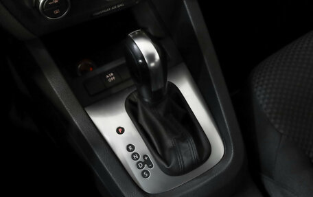 Volkswagen Jetta VI, 2014 год, 989 000 рублей, 16 фотография