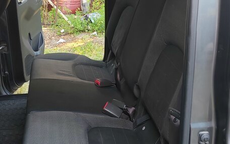 Nissan Navara (Frontier), 2010 год, 1 600 000 рублей, 19 фотография