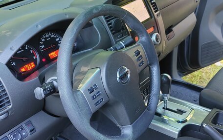 Nissan Navara (Frontier), 2010 год, 1 600 000 рублей, 29 фотография