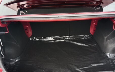 Renault Logan II, 2019 год, 1 300 000 рублей, 13 фотография