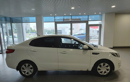 KIA Rio III рестайлинг, 2011 год, 750 000 рублей, 4 фотография