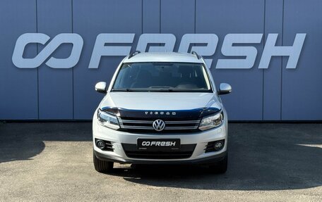 Volkswagen Tiguan I, 2012 год, 949 000 рублей, 3 фотография