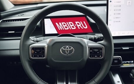 Toyota RAV4, 2026 год, 4 100 000 рублей, 16 фотография