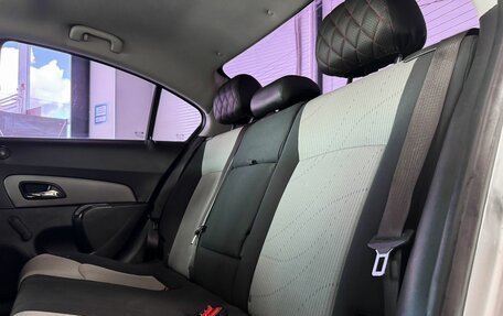 Chevrolet Cruze II, 2011 год, 679 000 рублей, 10 фотография
