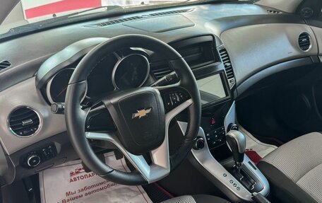 Chevrolet Cruze II, 2011 год, 679 000 рублей, 8 фотография
