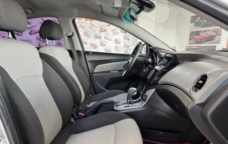 Chevrolet Cruze II, 2011 год, 679 000 рублей, 13 фотография