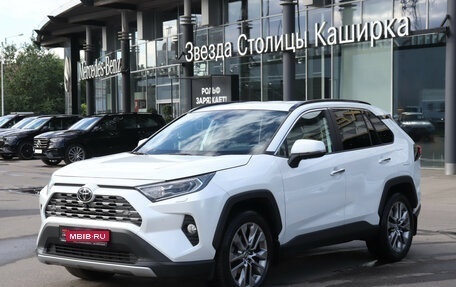 Toyota RAV4, 2022 год, 3 650 000 рублей, 1 фотография