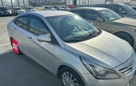 Hyundai Solaris II рестайлинг, 2014 год, 940 000 рублей, 1 фотография