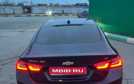 Chevrolet Malibu IX, 2017 год, 1 580 000 рублей, 4 фотография