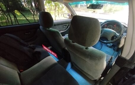 Subaru Legacy III, 2000 год, 650 000 рублей, 7 фотография