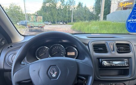 Renault Logan II, 2016 год, 630 000 рублей, 5 фотография