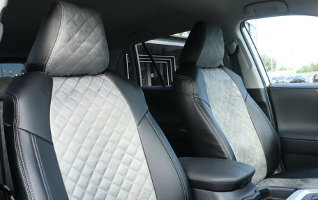 Toyota RAV4, 2022 год, 3 650 000 рублей, 15 фотография