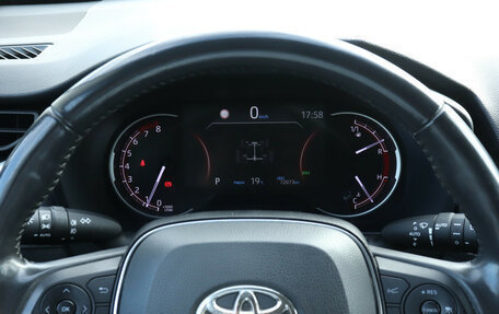 Toyota RAV4, 2022 год, 3 650 000 рублей, 12 фотография