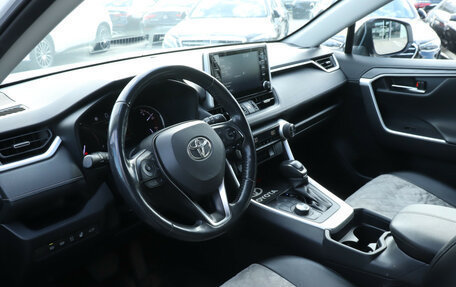 Toyota RAV4, 2022 год, 3 650 000 рублей, 14 фотография