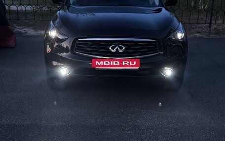 Infiniti FX II, 2009 год, 1 400 000 рублей, 3 фотография