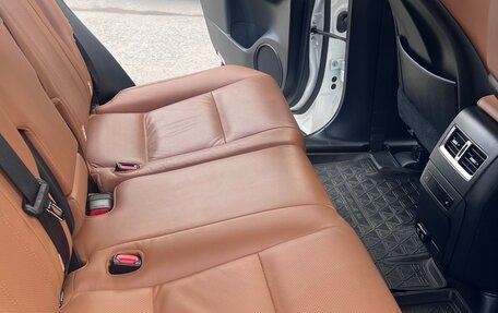 Lexus RX IV рестайлинг, 2019 год, 5 170 000 рублей, 16 фотография