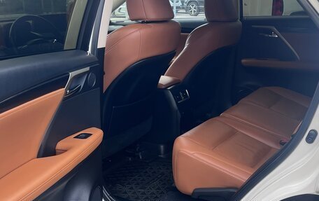 Lexus RX IV рестайлинг, 2019 год, 5 170 000 рублей, 14 фотография