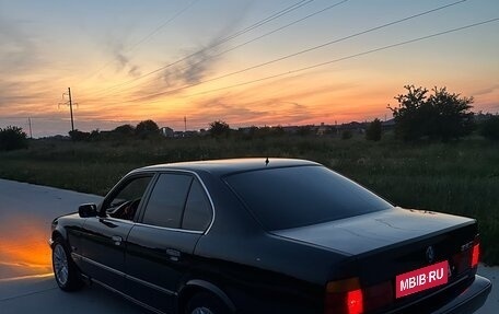 BMW 5 серия, 1994 год, 450 000 рублей, 3 фотография