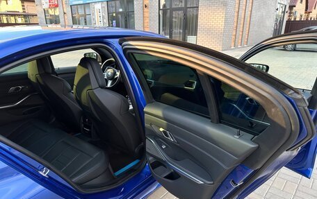 BMW 3 серия, 2020 год, 6 000 000 рублей, 30 фотография