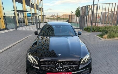Mercedes-Benz E-Класс AMG, 2019 год, 7 200 000 рублей, 4 фотография