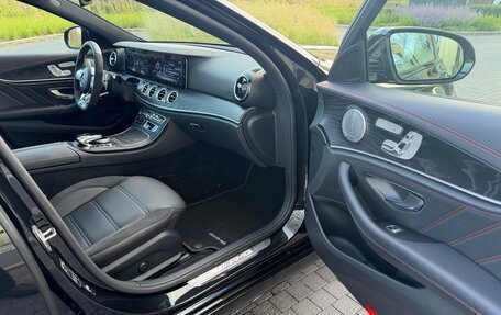 Mercedes-Benz E-Класс AMG, 2019 год, 7 200 000 рублей, 22 фотография