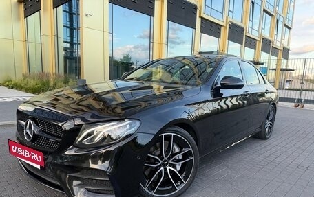 Mercedes-Benz E-Класс AMG, 2019 год, 7 200 000 рублей, 28 фотография