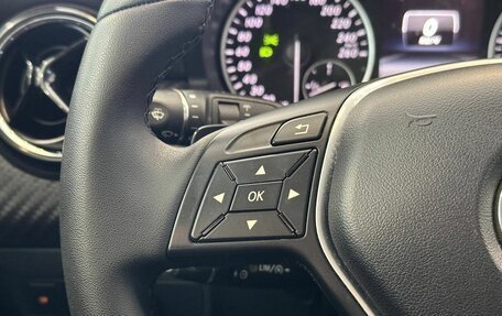 Mercedes-Benz GLA, 2015 год, 2 092 000 рублей, 11 фотография