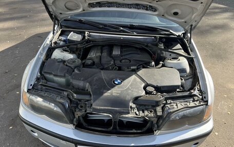 BMW 3 серия, 2004 год, 530 000 рублей, 16 фотография