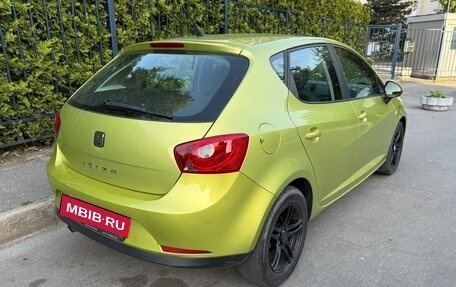 SEAT Ibiza IV рестайлинг 2, 2009 год, 800 000 рублей, 5 фотография