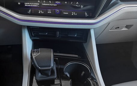 Volkswagen Touareg III, 2018 год, 5 200 000 рублей, 12 фотография