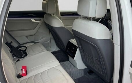 Volkswagen Touareg III, 2018 год, 5 200 000 рублей, 9 фотография