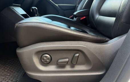 Volkswagen Tiguan I, 2011 год, 1 295 000 рублей, 13 фотография