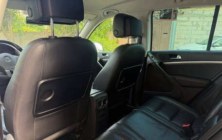 Volkswagen Tiguan I, 2011 год, 1 295 000 рублей, 18 фотография