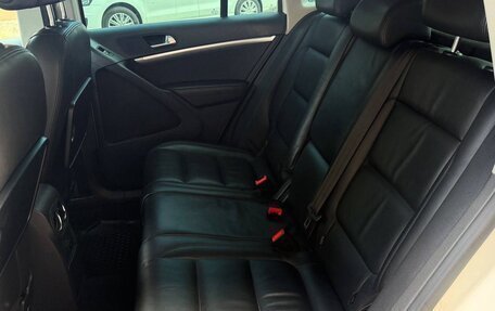 Volkswagen Tiguan I, 2011 год, 1 295 000 рублей, 19 фотография