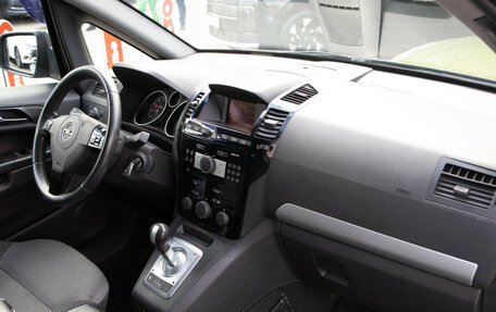 Opel Zafira B, 2011 год, 688 000 рублей, 8 фотография