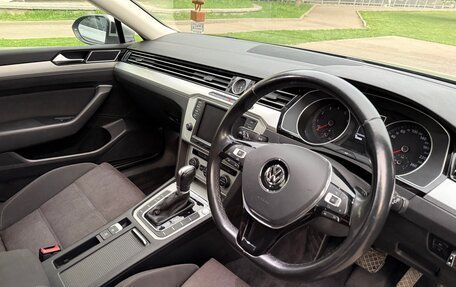 Volkswagen Passat B8 рестайлинг, 2015 год, 1 550 000 рублей, 10 фотография
