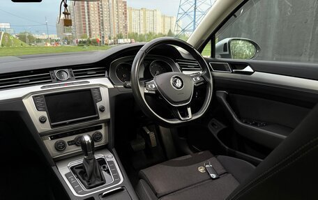 Volkswagen Passat B8 рестайлинг, 2015 год, 1 550 000 рублей, 12 фотография