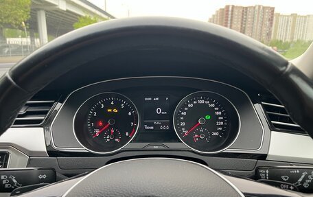 Volkswagen Passat B8 рестайлинг, 2015 год, 1 550 000 рублей, 14 фотография