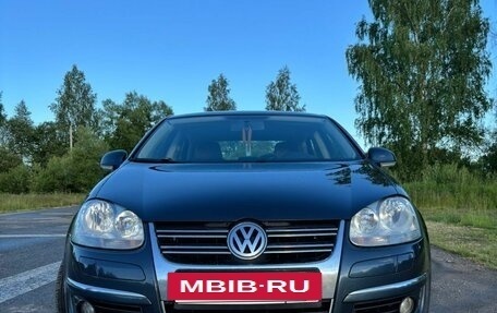 Volkswagen Jetta VI, 2010 год, 860 000 рублей, 6 фотография