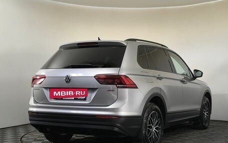 Volkswagen Tiguan II, 2020 год, 2 880 000 рублей, 4 фотография