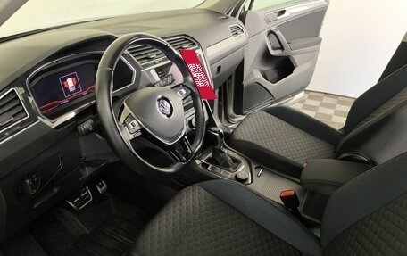 Volkswagen Tiguan II, 2020 год, 2 880 000 рублей, 8 фотография