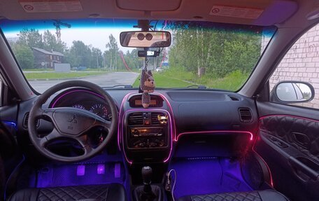 Mitsubishi Carisma I, 2003 год, 400 000 рублей, 8 фотография