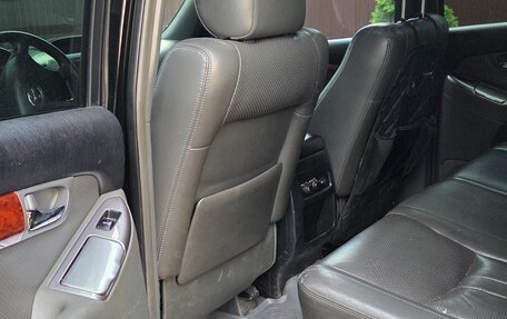 Toyota Land Cruiser Prado 120 рестайлинг, 2004 год, 1 978 000 рублей, 8 фотография