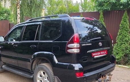 Toyota Land Cruiser Prado 120 рестайлинг, 2004 год, 1 978 000 рублей, 3 фотография